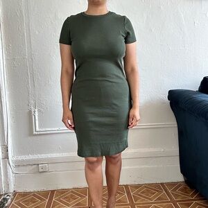 Zara Knit Army Green Short sleeve Midi Dress